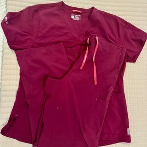 L Carhartt Force Modern Fit Scrub Set! WINE